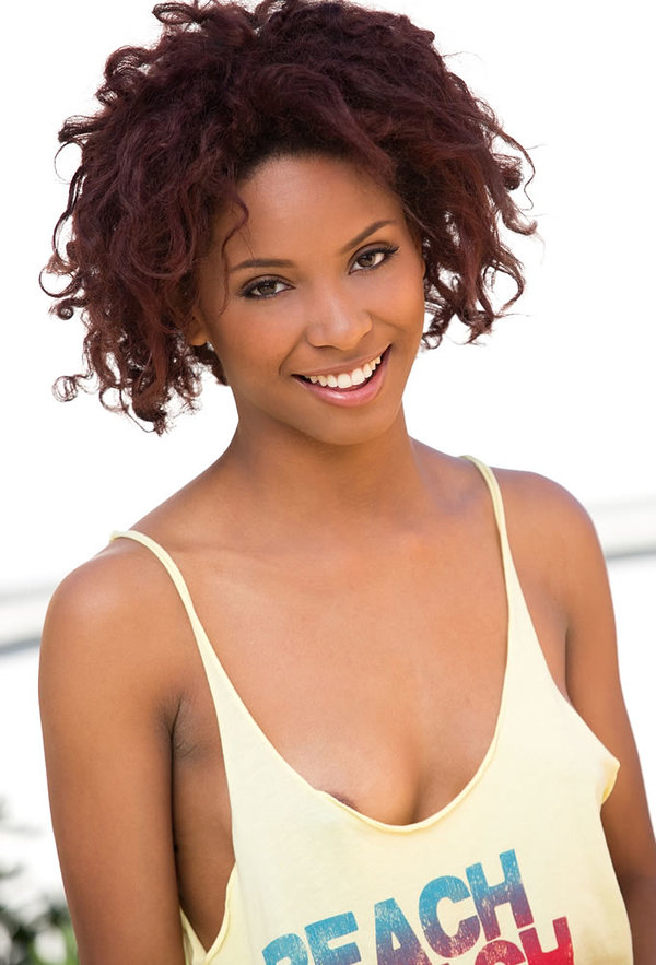 Катя, 19 лет, 2 размер груди